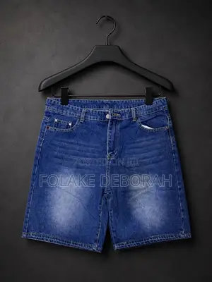 Short Jeans