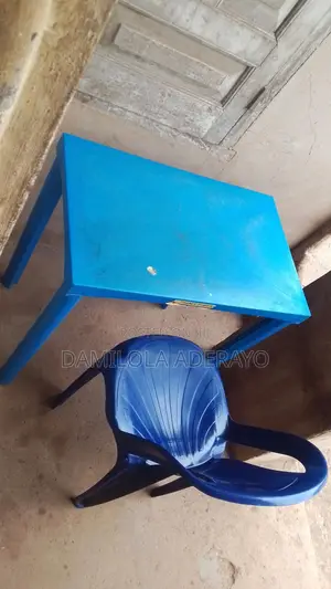 Plastic Reading Table and Chair