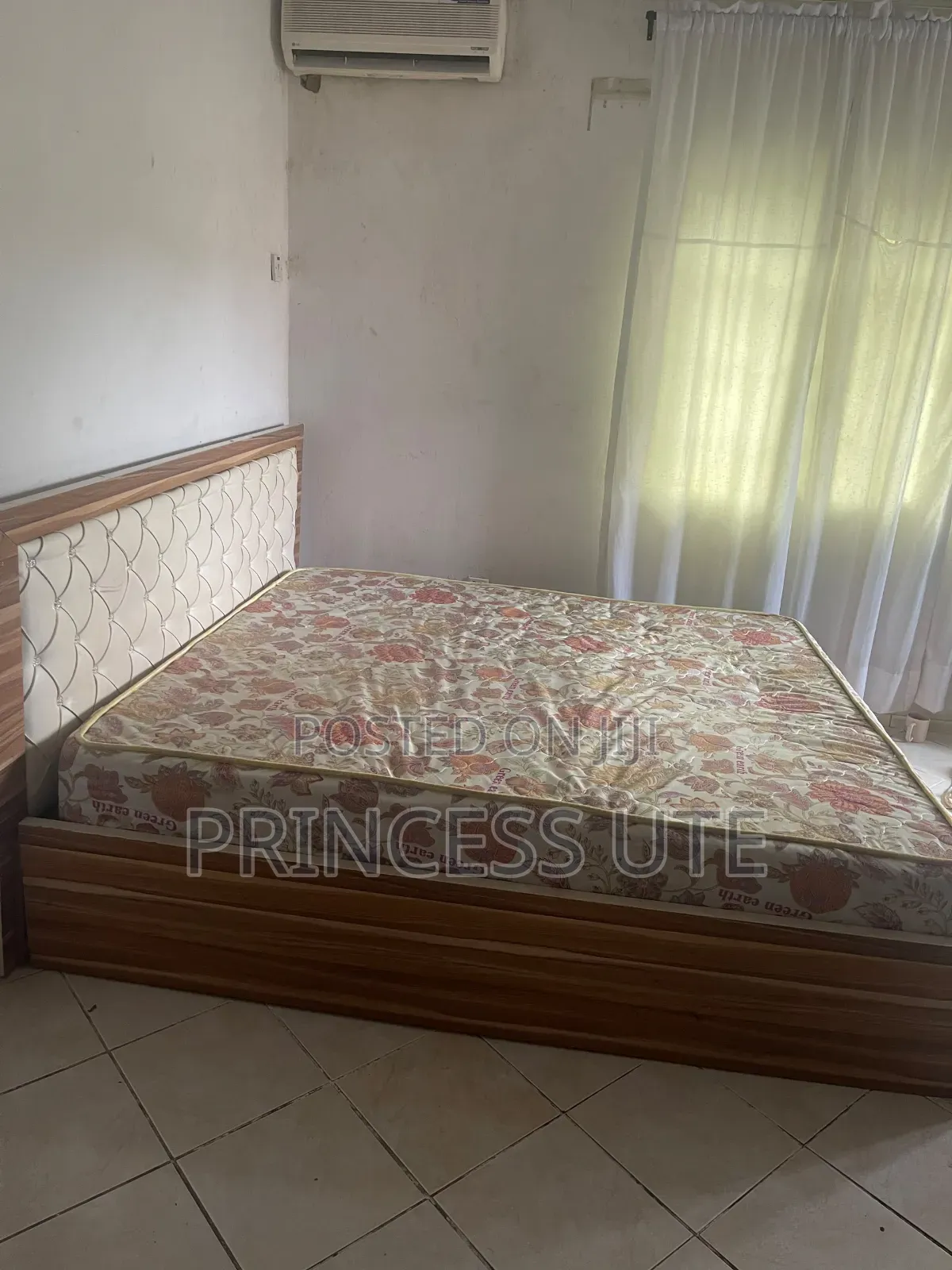6by6 Bed and Matress