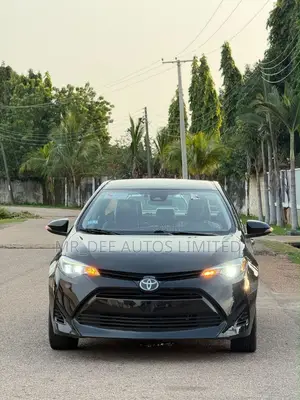 Toyota Corolla 2018 Black