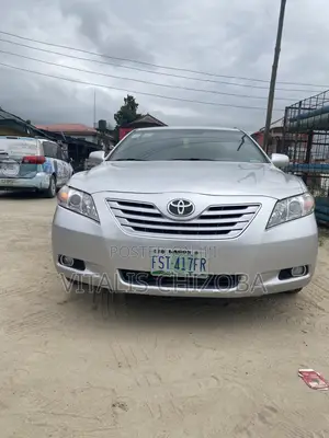 Toyota Camry 2009 Silver