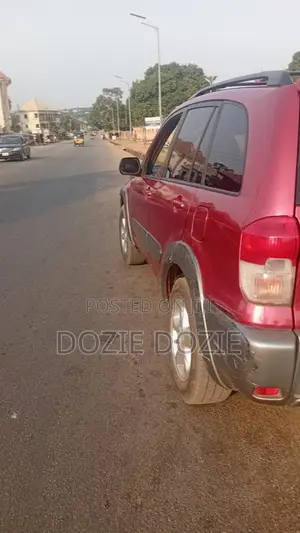 Toyota RAV4 Automatic 2003 Red