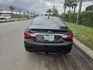 Hyundai Sonata 2012 Black