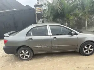 Toyota Corolla 2003 Gray