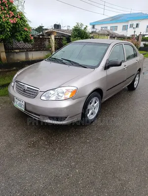 Toyota Corolla 2004 Silver