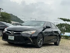 Toyota Camry SE 4dr Sedan (2.5L 4cyl 6A) 2016 Black
