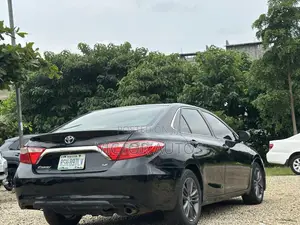 Toyota Camry SE 4dr Sedan (2.5L 4cyl 6A) 2016 Black