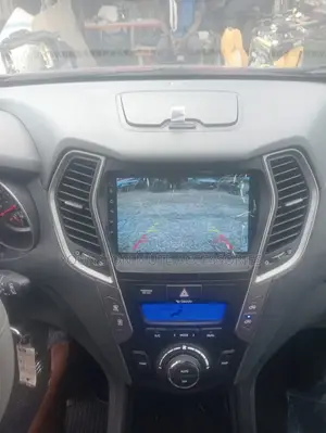 Hyundai Santa Fe 2013–2017 Android Navigation System + Reverse Camera