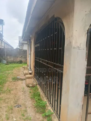 1bdrm Block of Flats in Ileri Oluwa Estate, Ado-Odo/Ota for sale