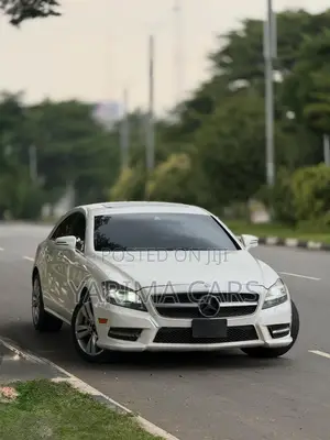 Mercedes-Benz CLS 550 2012 White