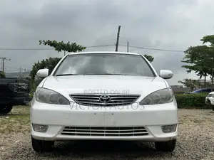 Toyota Camry 2005 White