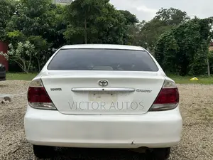 Toyota Camry 2005 White