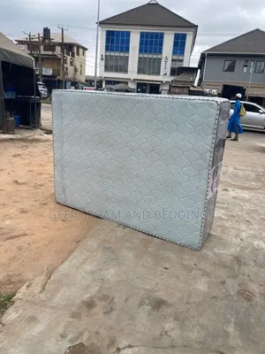 6x4.5 18 Mattress