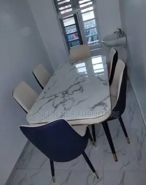 Dining by 6