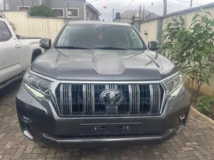 Toyota Land Cruiser 4.0 V6 GXR 2018 Gray