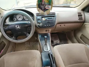 Honda Civic 2000 Gold