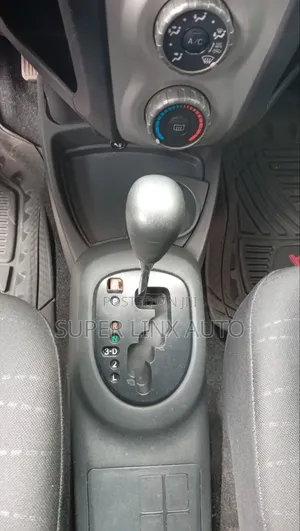 Toyota Yaris 2010 Blue