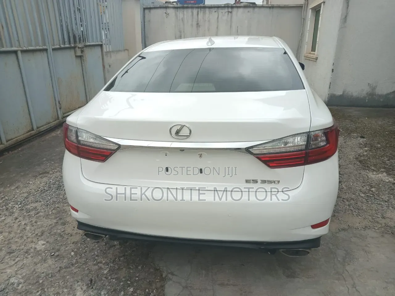 Lexus ES 2016 White