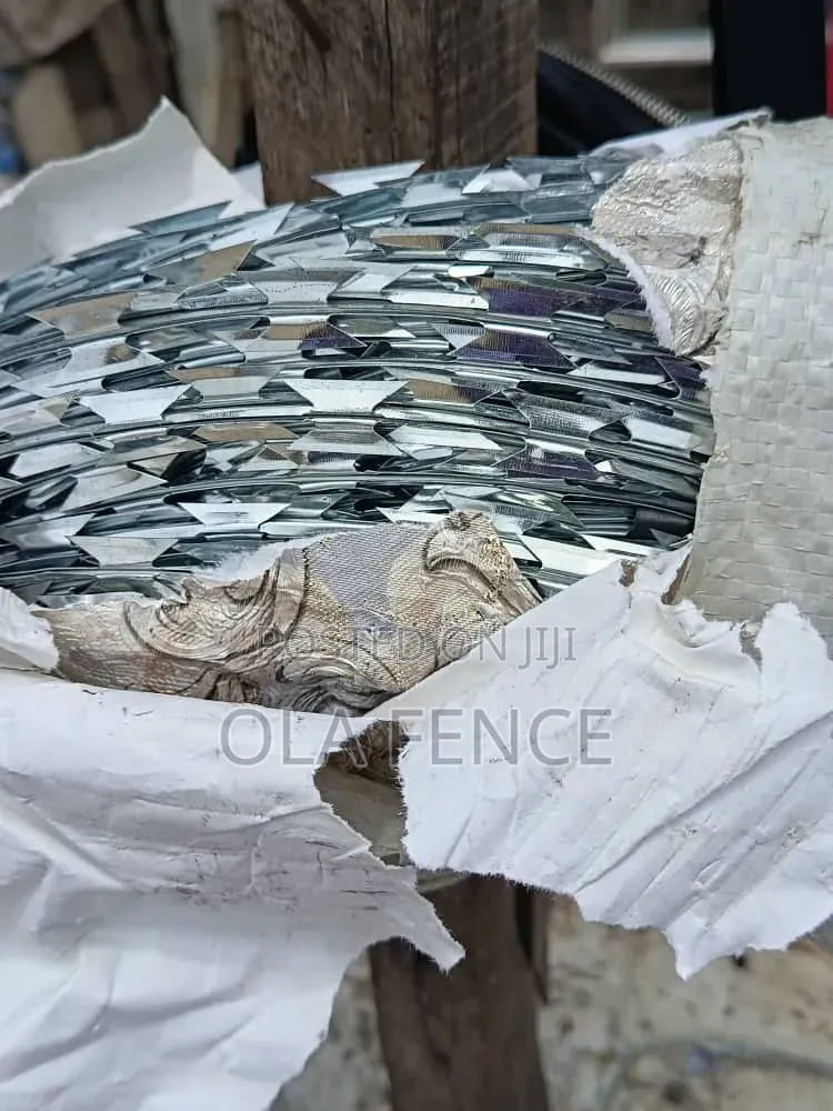 Galvanize Barbed Wire by 25meter