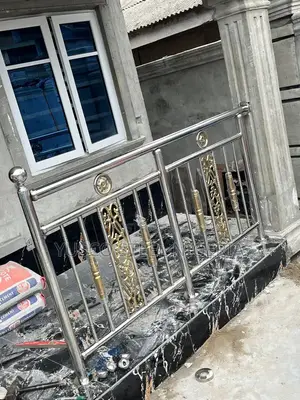 Frameless Glass Rails Design