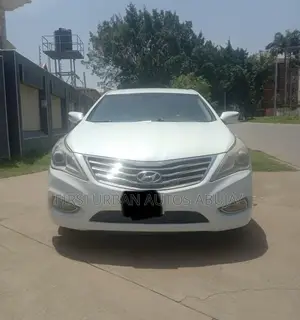 Hyundai Azera Limited 4dr Sedan (3.3L 6cyl 6A) 2015 White