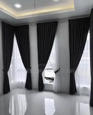 King’s Amazing Curtains
