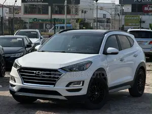 Hyundai Tucson Limited AWD 2019 White