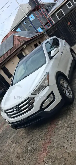 Hyundai Santa Fe 2016 White