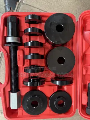 Universal Wheel Bearing Removal Installation Tool Kit.