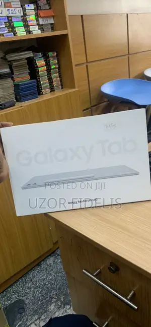 New Samsung Galaxy Tab S10 Ultra 256 GB Silver