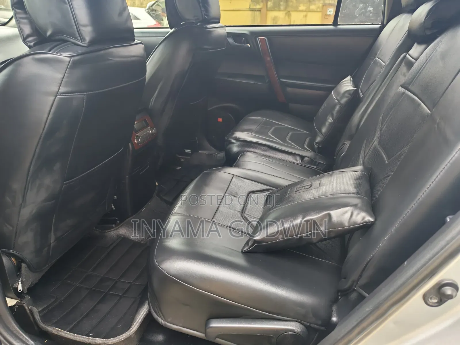 Toyota Highlander 2011 Silver