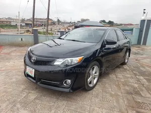 Toyota Camry SE 4dr Sedan (2.5L 4cyl 6A) 2013 Black