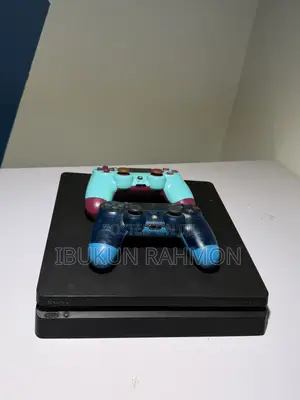 PS4 Slime With Two Controllers, Charging Duck and Cooling Fan