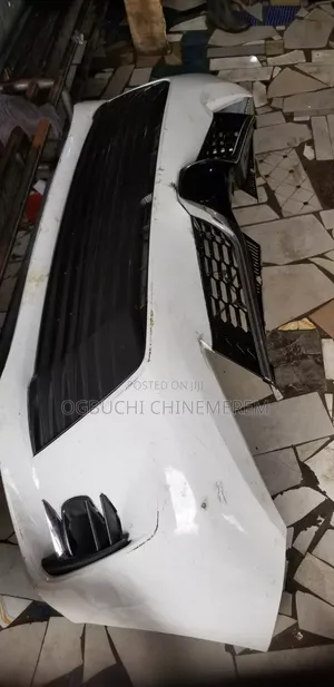 Complete Front Bumper Sienna 2018
