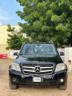 Mercedes-Benz GLK-Class 2010 Black