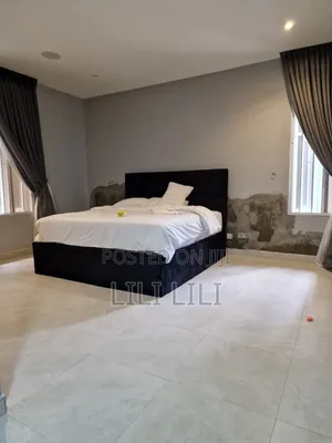 Furnished en-Suite Bedroom for Monthly Rent