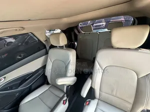 Hyundai Santa Fe 2014 White