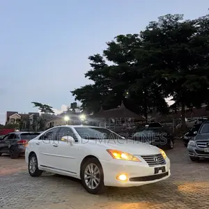 Lexus ES 350 2012 White