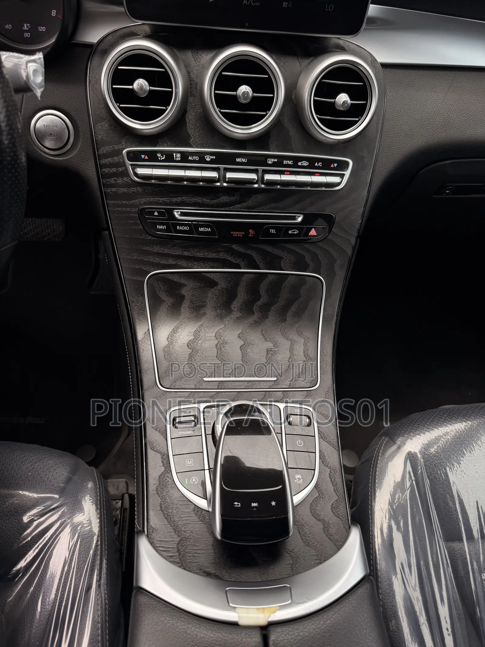 Mercedes-Benz GLC-Class 2017 White