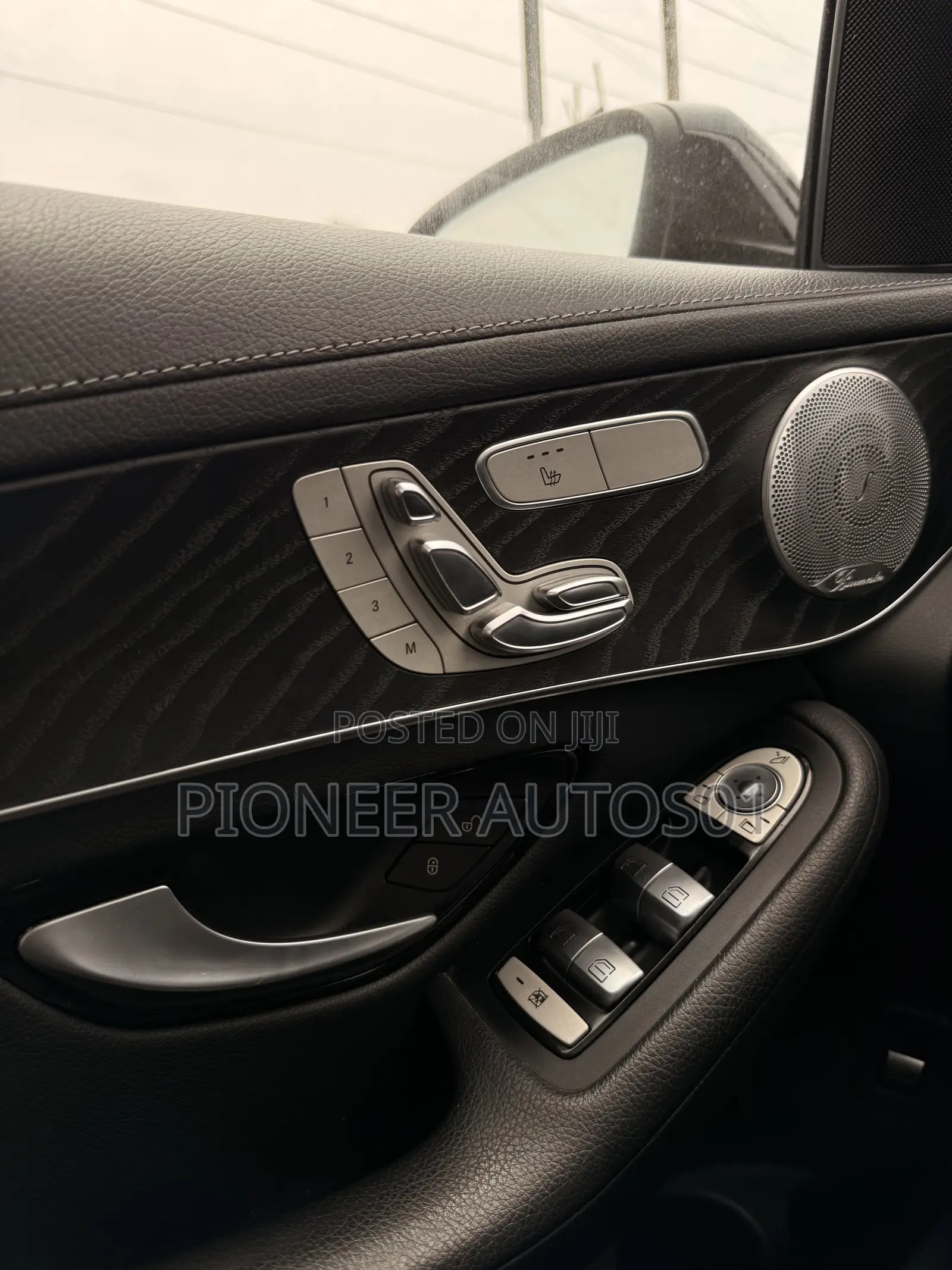 Mercedes-Benz GLC-Class 2017 White