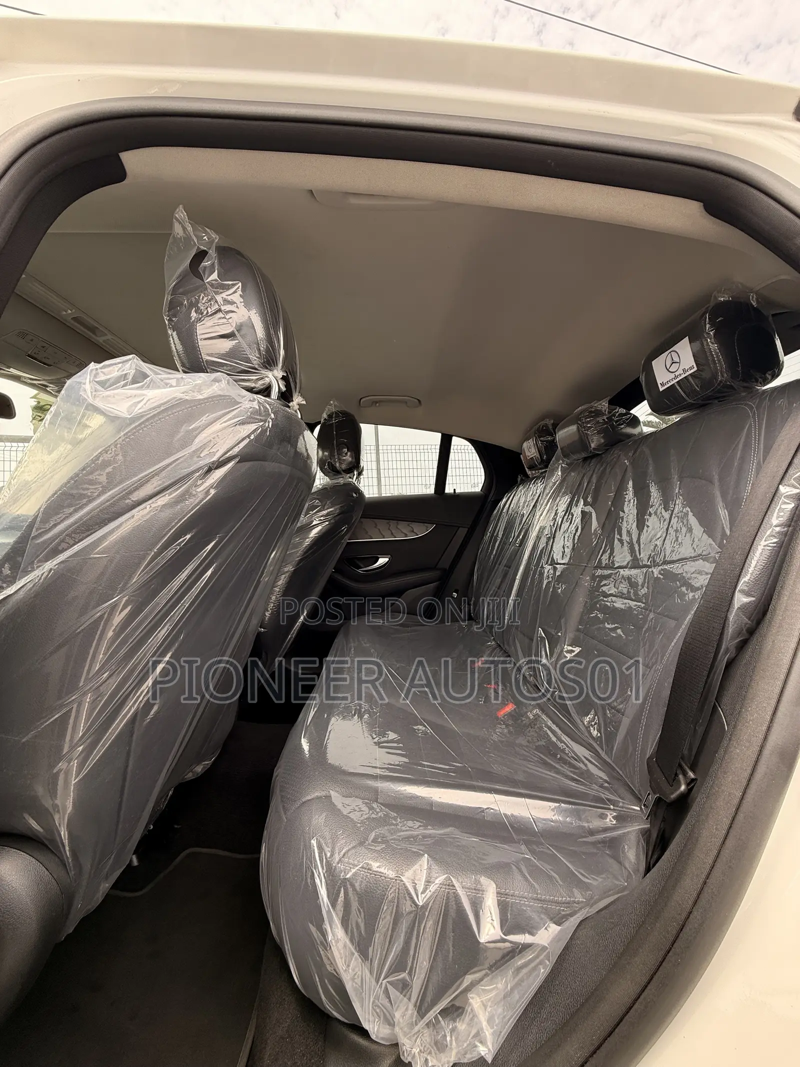 Mercedes-Benz GLC-Class 2017 White