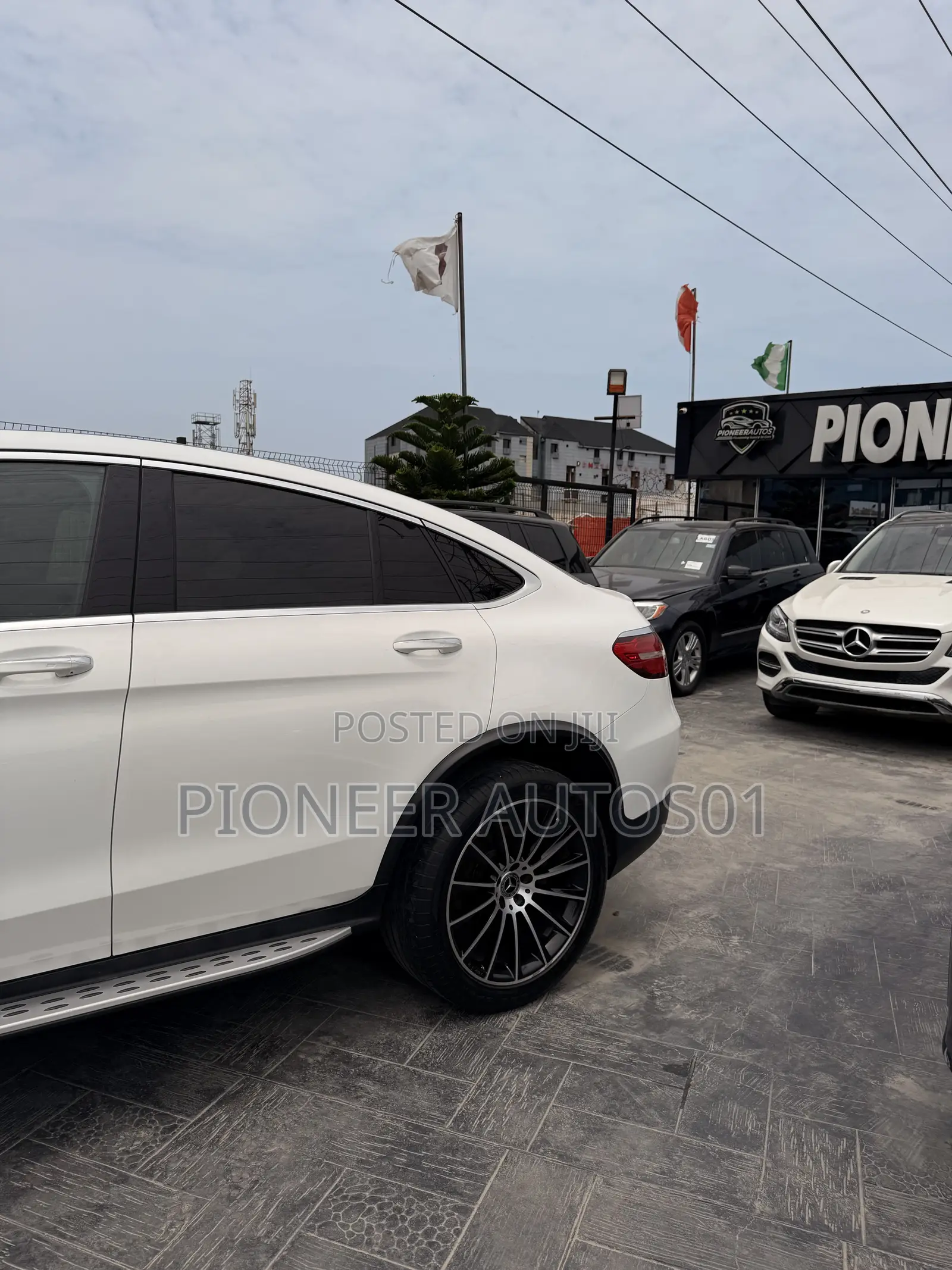 Mercedes-Benz GLC-Class 2017 White