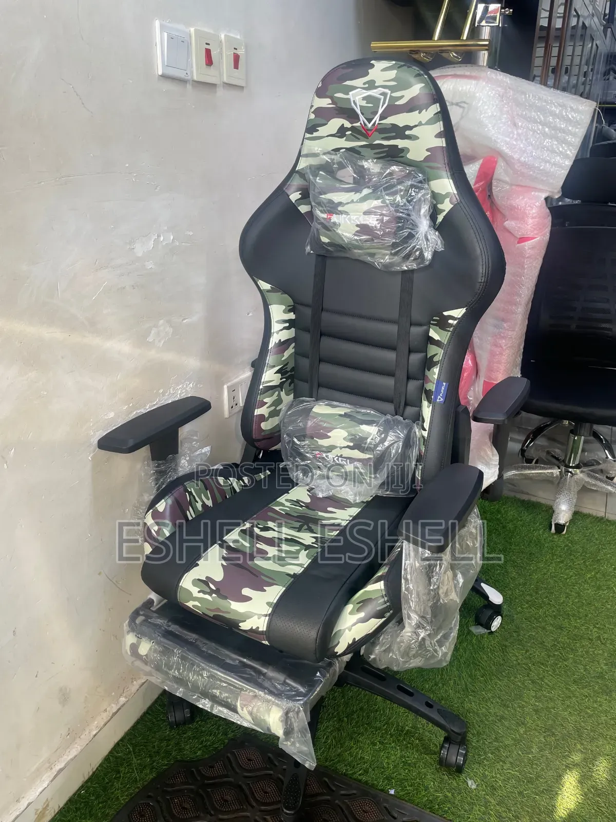 Furgle Game Chair