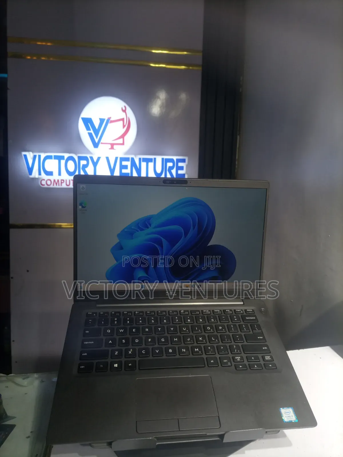 Laptop Dell Latitude 7400 8GB Intel Core i5 SSD 256GB