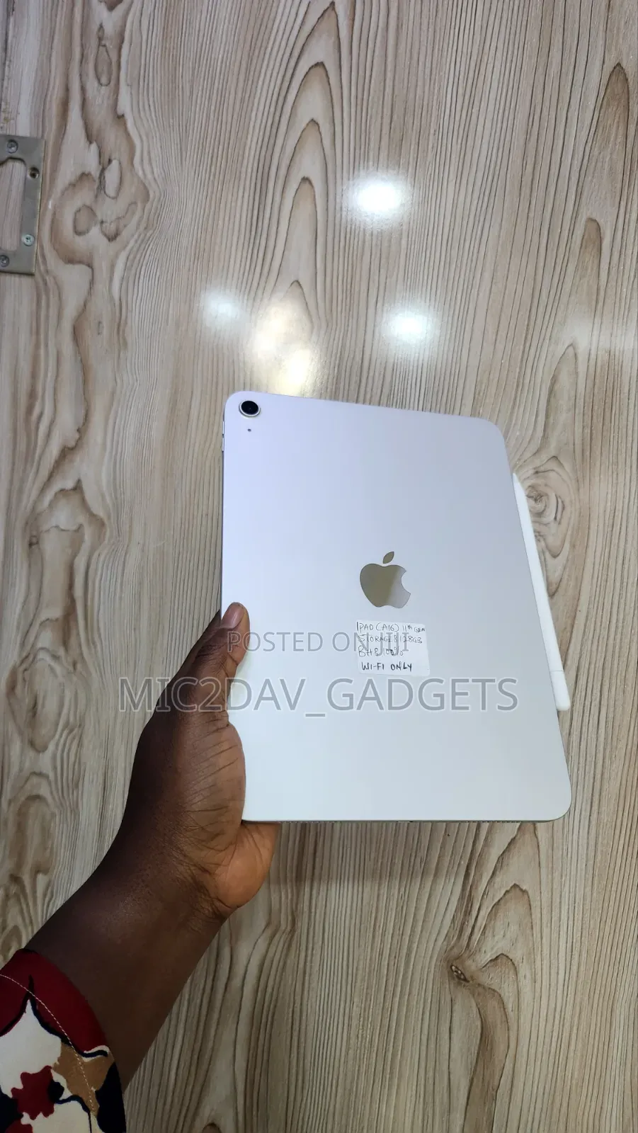 Apple iPad (2025) 128 GB Silver