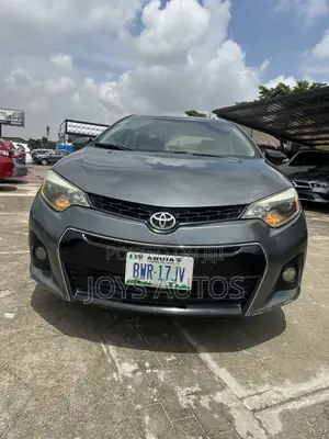 Toyota Corolla S 4dr Sedan (1.8L 4cyl CVT) 2015 Gray