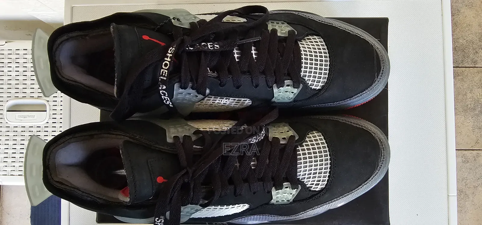 Air Jordan 4 Retro Bred Off White.