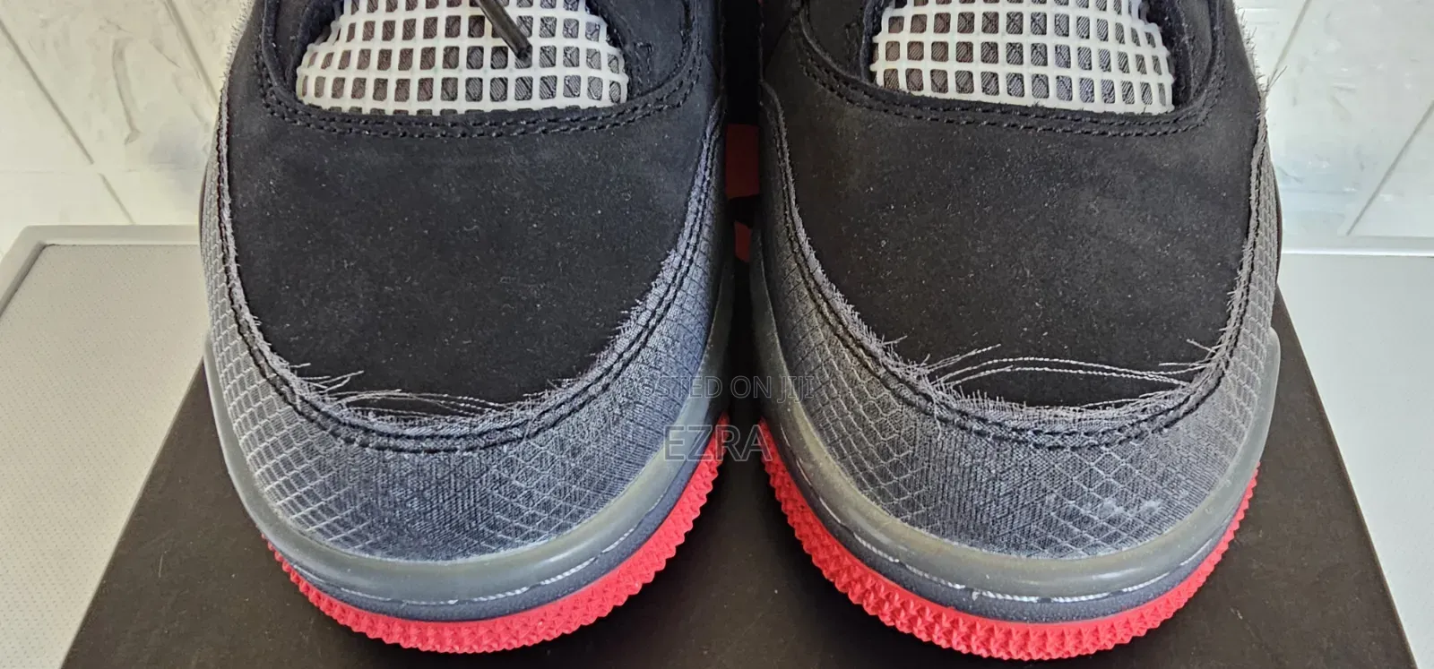 Air Jordan 4 Retro Bred Off White.