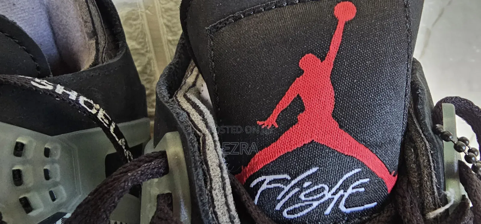Air Jordan 4 Retro Bred Off White.