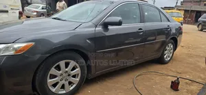 Toyota Camry XLE V6 4dr Sedan (3.5L 6cyl 6AM) 2007 Gray